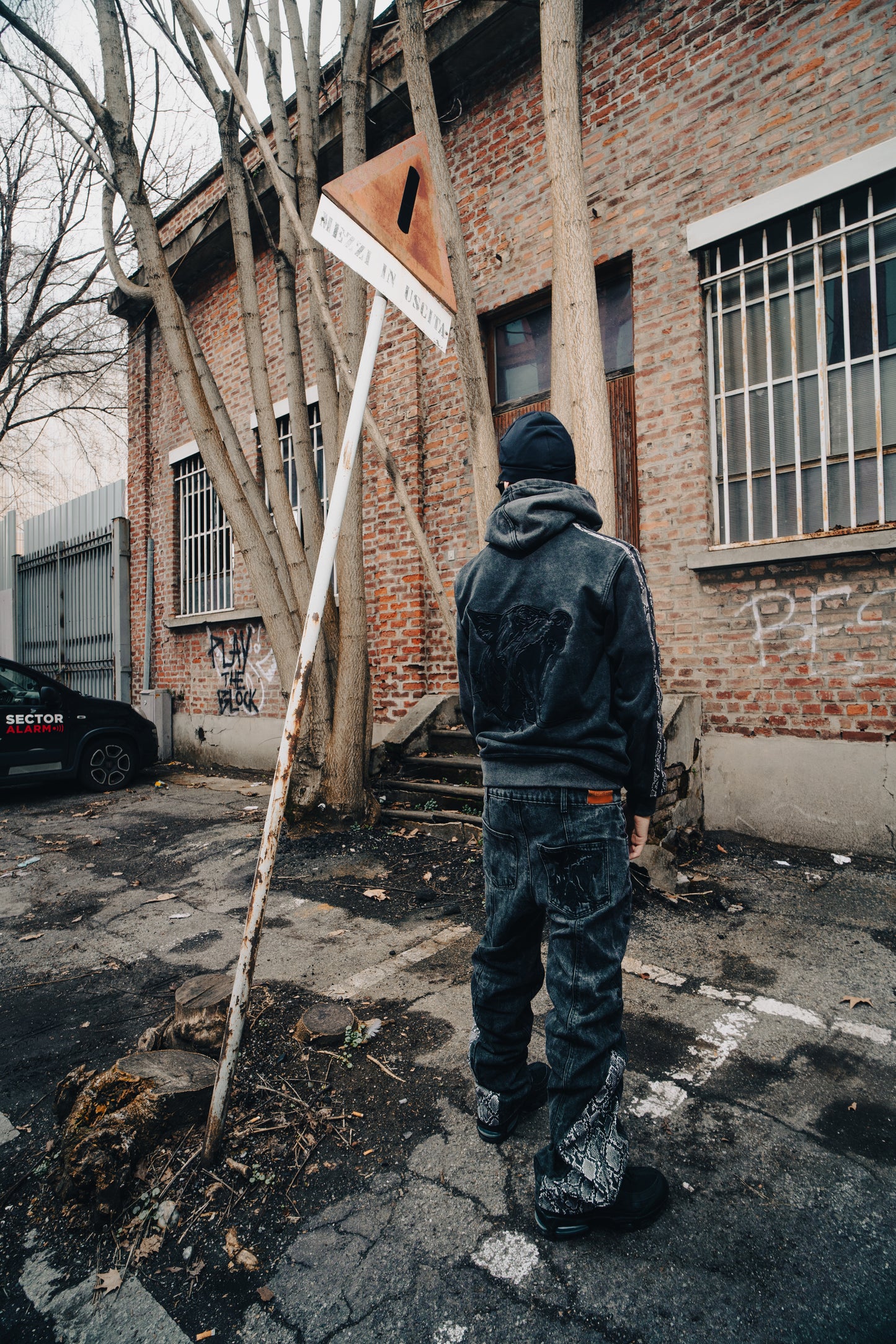 Snake Jeans n' Hoodie